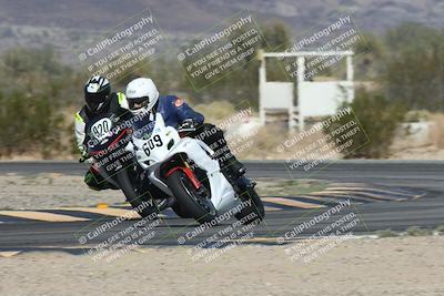 media/Nov-01-2025-CVMA (Sat) [[fc0f7531b8]]/Race 7-Formula Twins-Formula 40 UL/